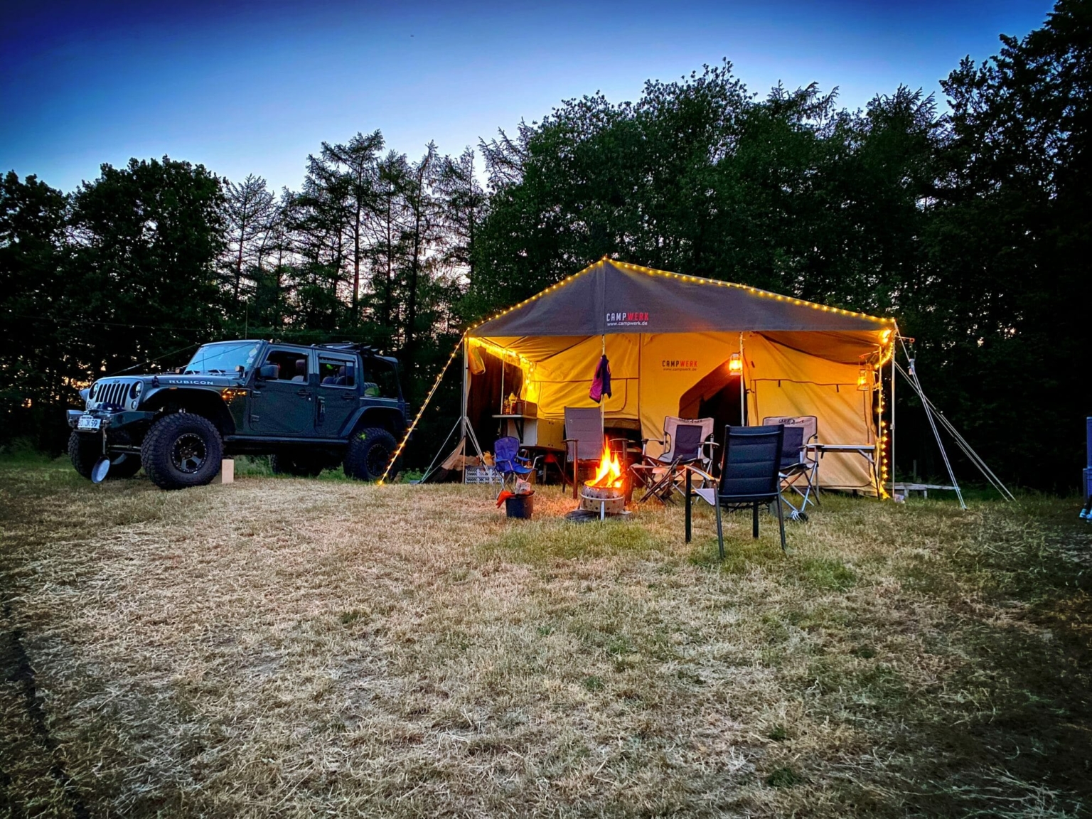 Offroad Teltanhänger Faltcaravan Family CAMPWERK