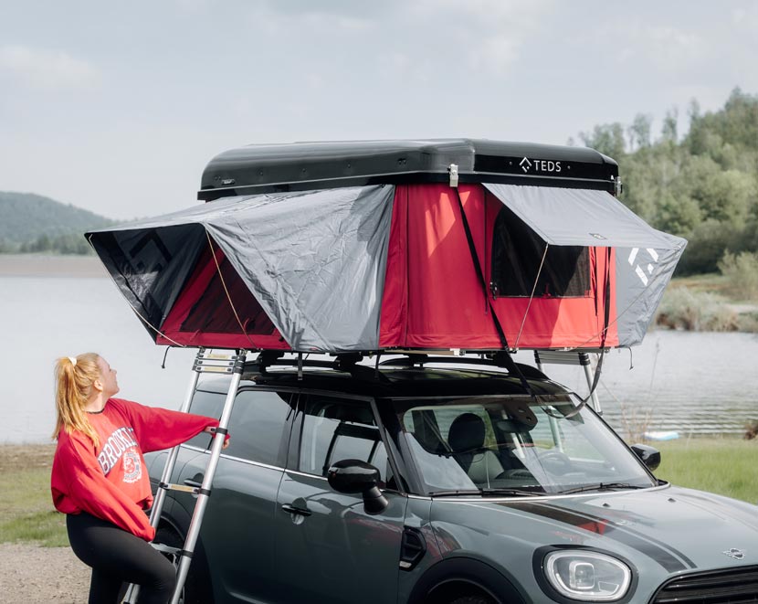 dachzelt-tedpop-zwei-eingaenge-mini-countryman-slider-04